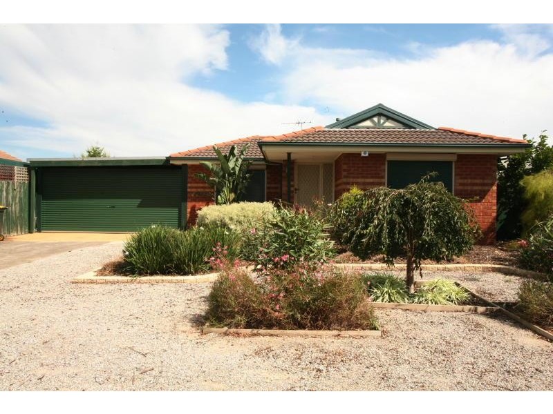 39 Danube Drive, Werribee VIC 3030