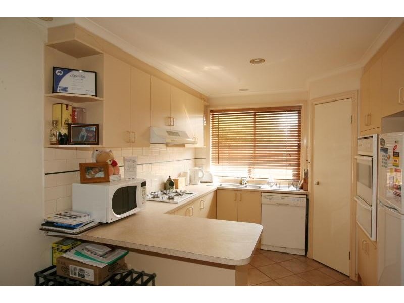 39 Danube Drive, Werribee VIC 3030