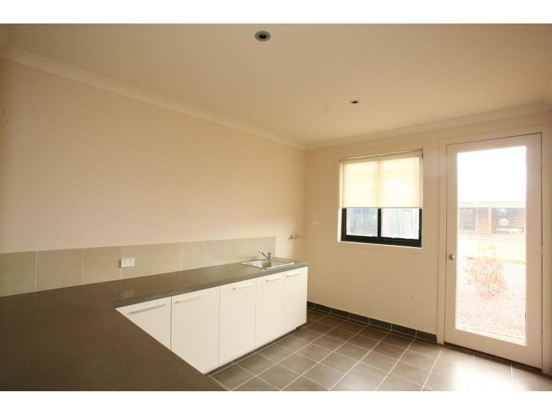 16 Munro Drive, Wyndham Vale VIC 3024