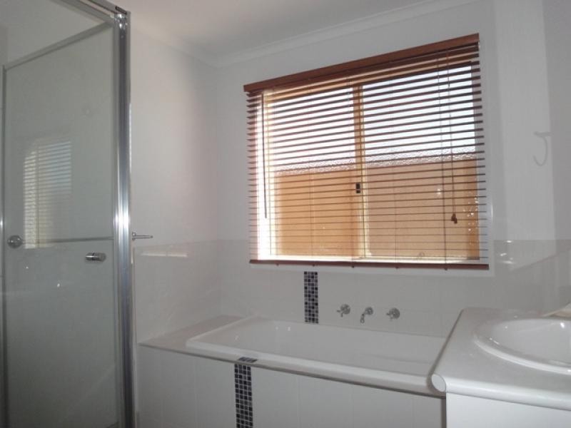 2 Sahara Way, Truganina VIC 3029