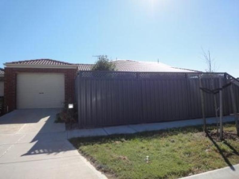 14 Hoddle Link, Wyndham Vale VIC 3024