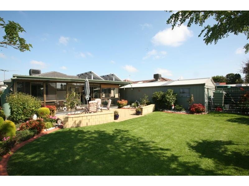 11 Lantana Avenue, Hoppers Crossing VIC 3029