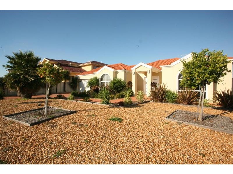 41 Caradon Drive, Truganina VIC 3029