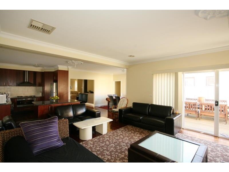 41 Caradon Drive, Truganina VIC 3029