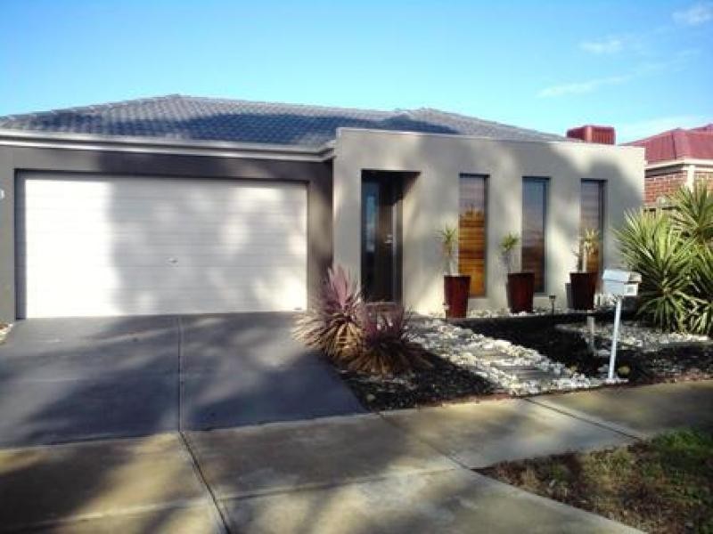 23 Solander Grove, Tarneit VIC 3029