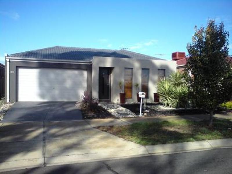 23 Solander Grove, Tarneit VIC 3029