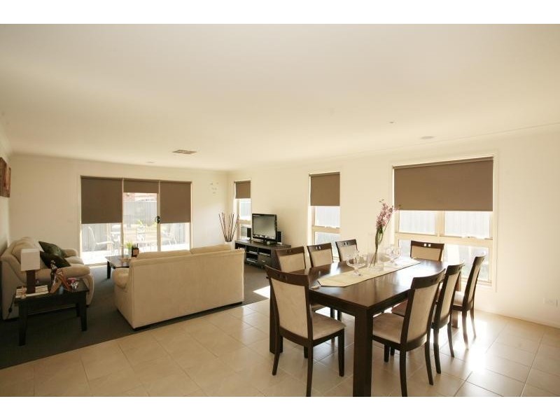 2 Boga Place, Wyndham Vale VIC 3024