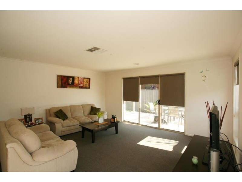 2 Boga Place, Wyndham Vale VIC 3024