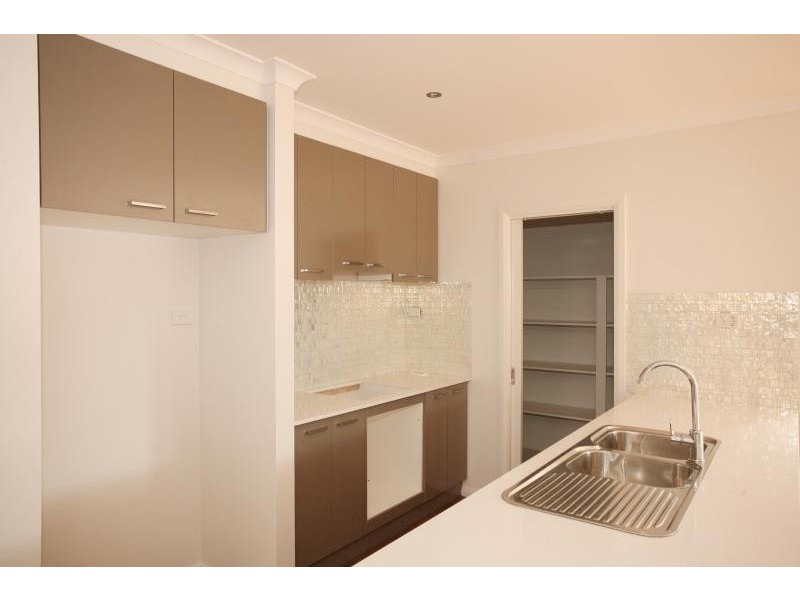 24 Brimstone Drive, Tarneit VIC 3029