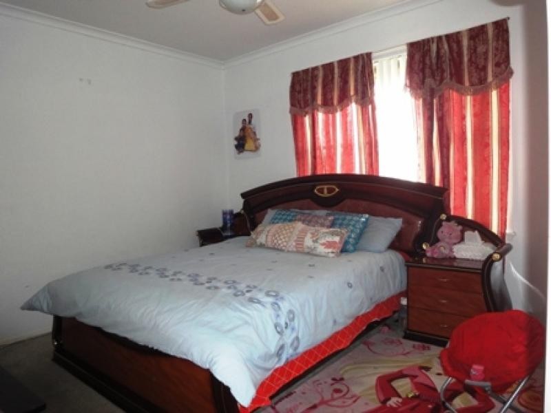 8 Julian Street, Werribee VIC 3030