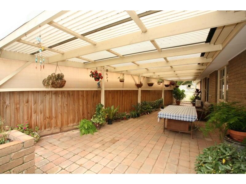 4 Wallaroo Square, Werribee VIC 3030