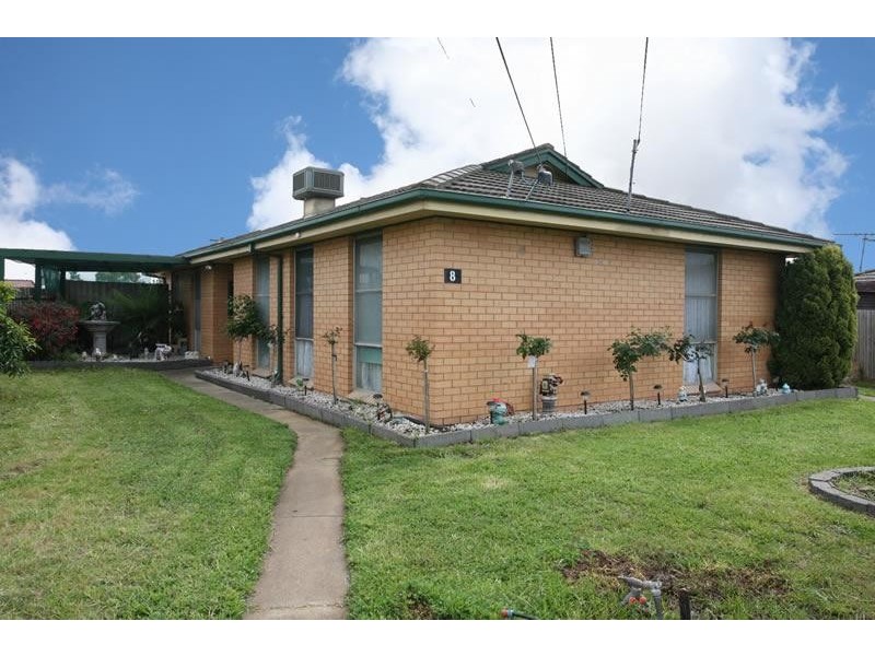 8 Thrush Court, Werribee VIC 3030