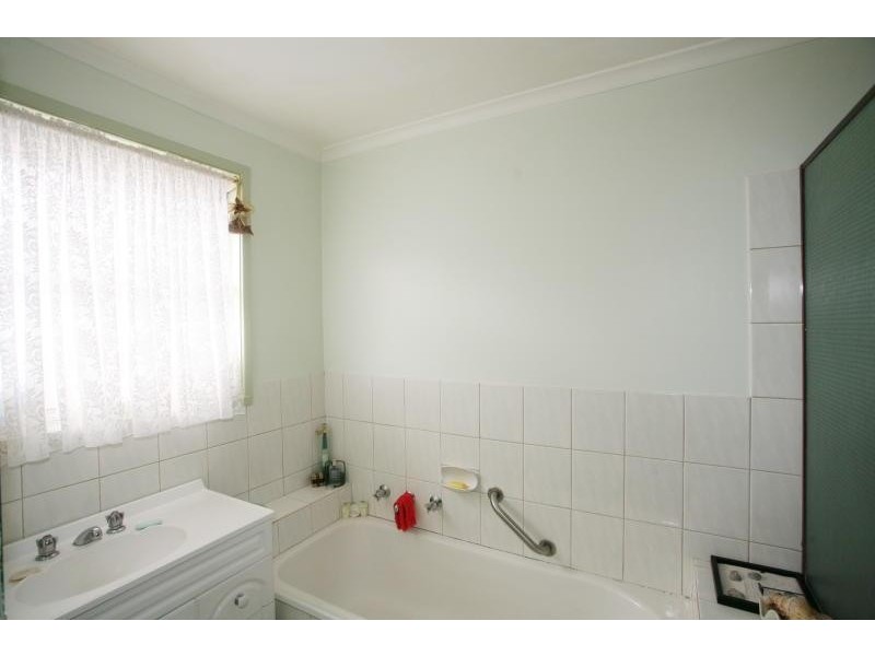 8 Thrush Court, Werribee VIC 3030