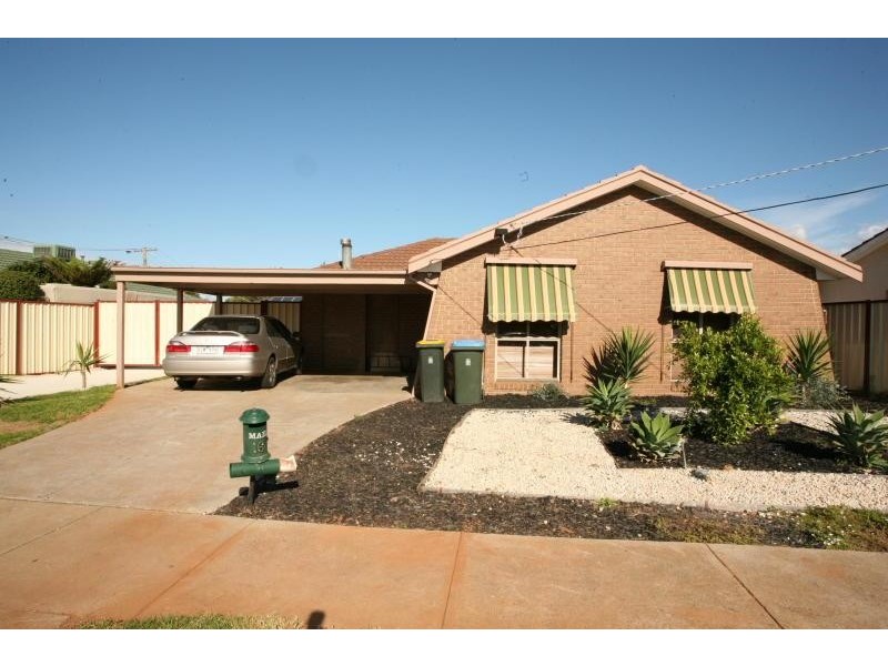 16A Daphne Crescent, Werribee VIC 3030