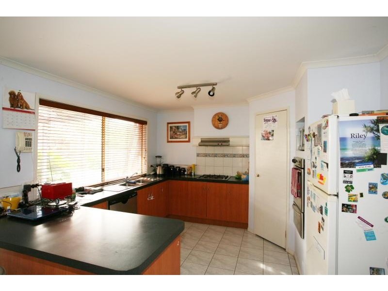 1 Trentham Close, Hoppers Crossing VIC 3029