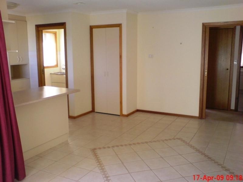 15a Albatross Avenue, Werribee VIC 3030