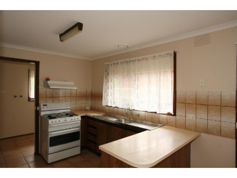 15 Rock Street, Werribee VIC 3030