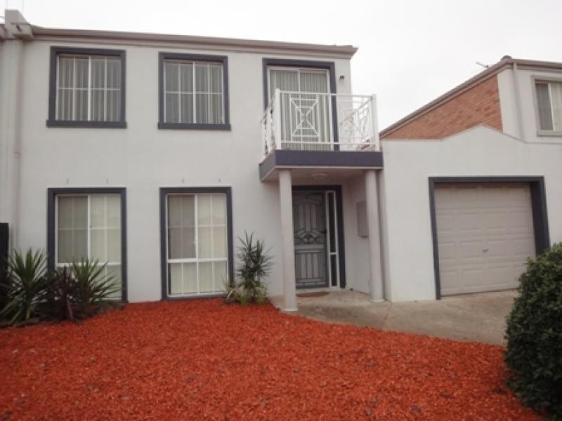 10 James Bryce Avenue, Hoppers Crossing VIC 3029