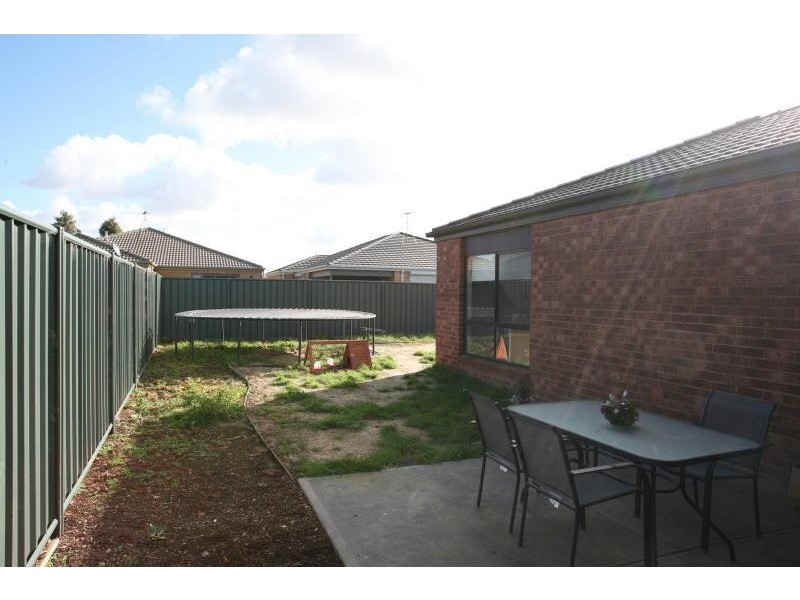 9 Hidden Valley Drive, Tarneit VIC 3029