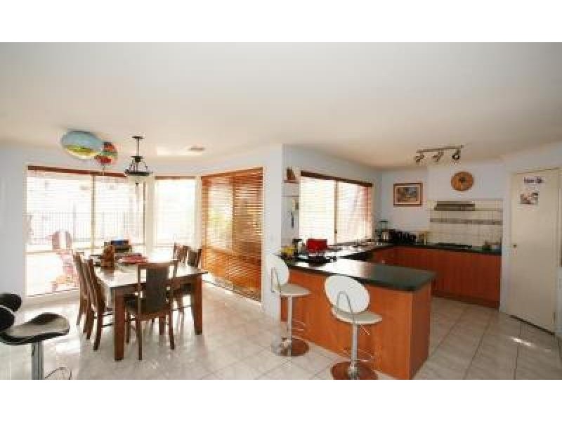 1 Trentham Close, Hoppers Crossing VIC 3029