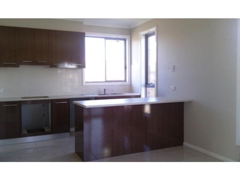 Unit 1/6 Orlando Drive, Truganina VIC 3029