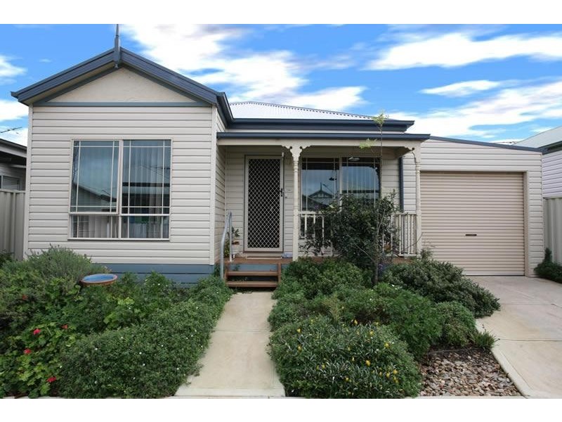 54/150 Bulban Road, Werribee VIC 3030