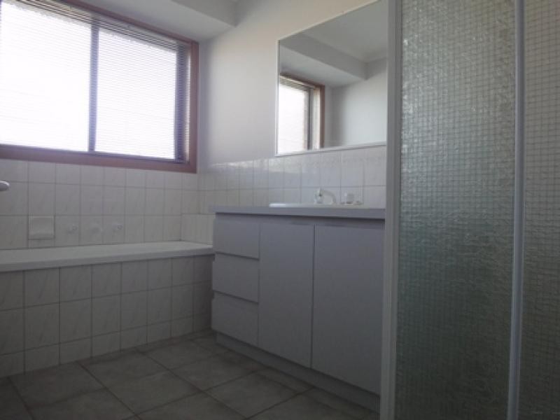 1 Riverex Place, Hoppers Crossing VIC 3029