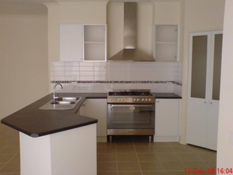 7 Bradley Grove, Tarneit VIC 3029