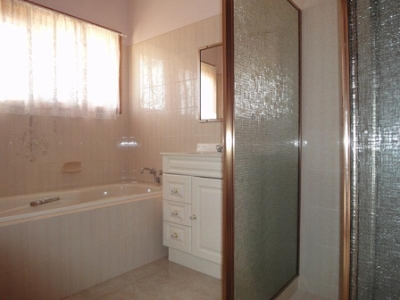 65 Duncans Road, Werribee VIC 3030