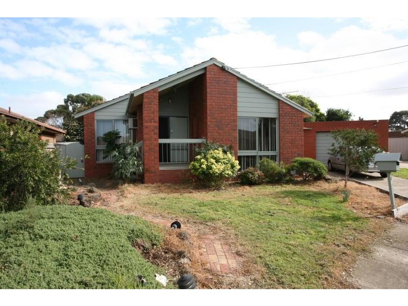 4 Lachlan Court, Werribee VIC 3030