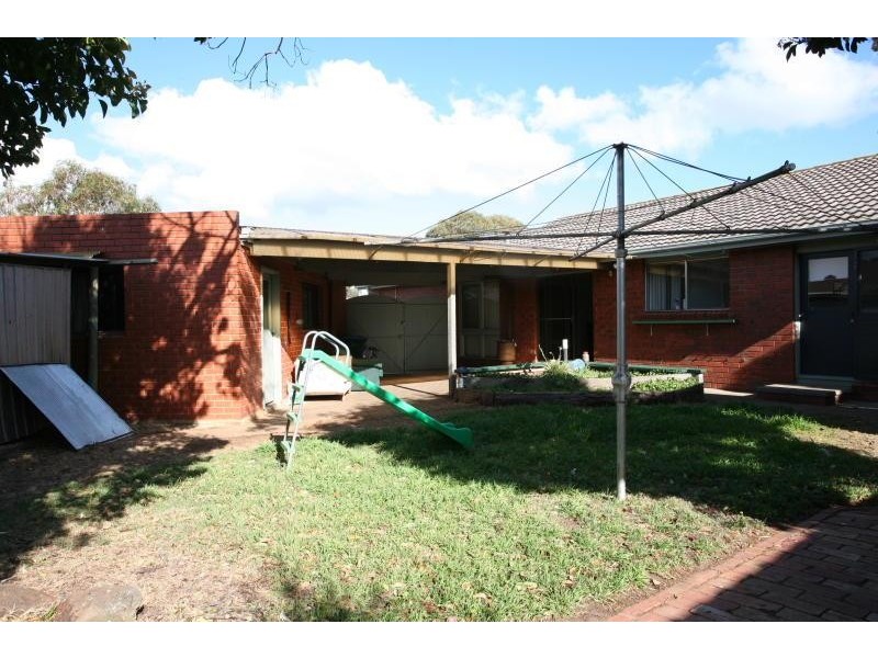 4 Lachlan Court, Werribee VIC 3030