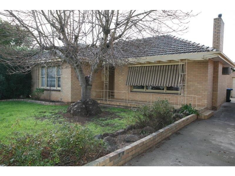 15 Queens Court, Werribee VIC 3030