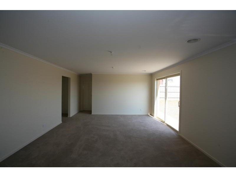 2 Starling Avenue, Tarneit VIC 3029