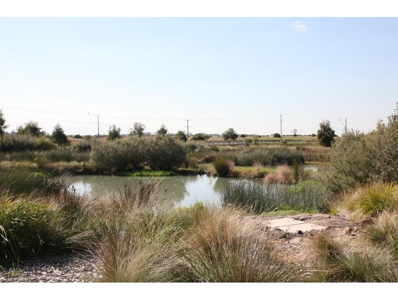 2 Starling Avenue, Tarneit VIC 3029