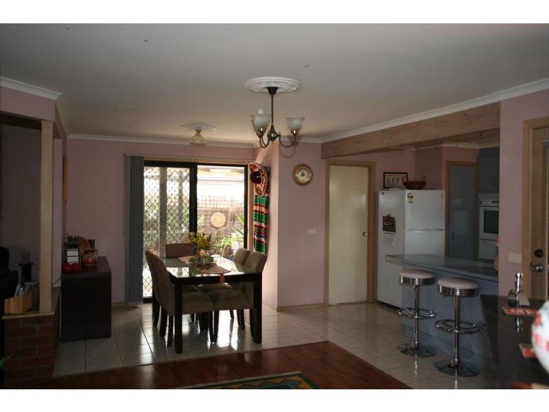 10 Elbe Close, Werribee VIC 3030