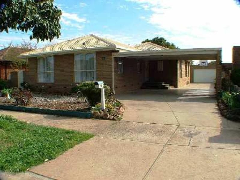 12 Roberts Avenue, Hoppers Crossing VIC 3029