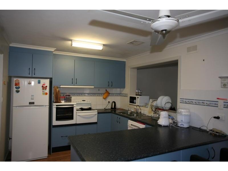 2 Bolger Crescent, Hoppers Crossing VIC 3029