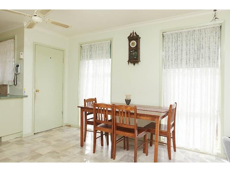 8 Thrush Court, Werribee VIC 3030