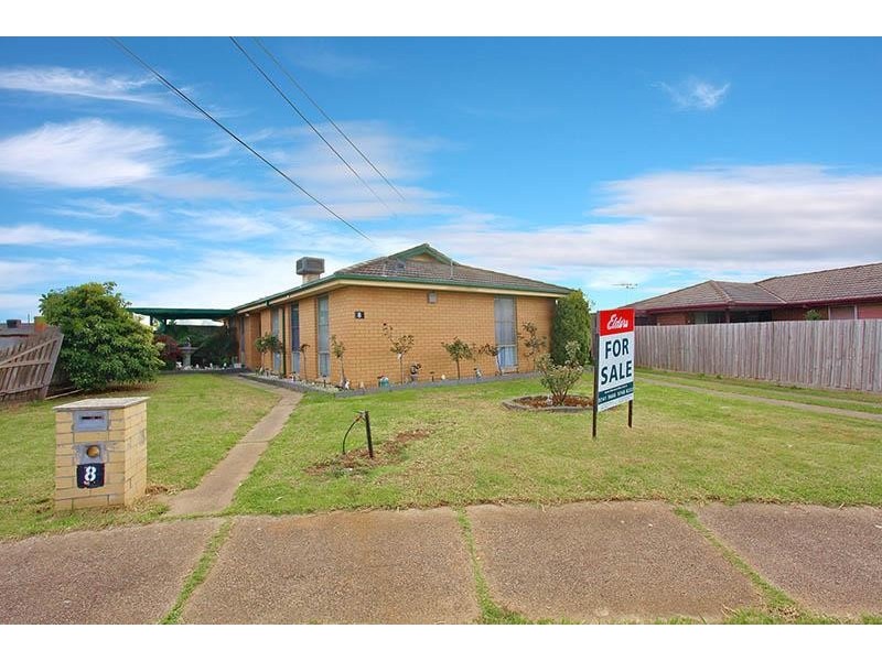 8 Thrush Court, Werribee VIC 3030