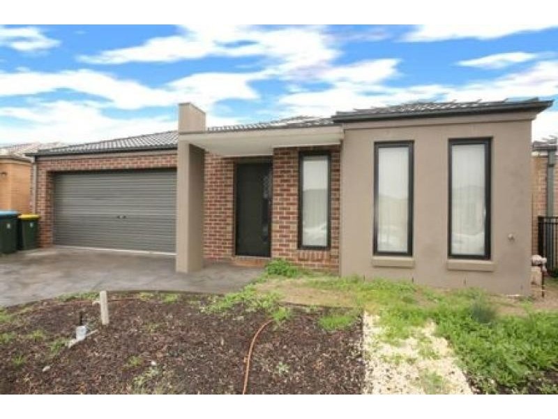 26 Blue Jay Crescent, Tarneit VIC 3029