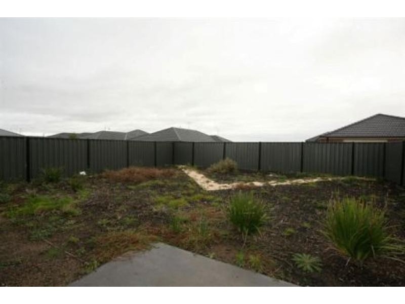 26 Blue Jay Crescent, Tarneit VIC 3029