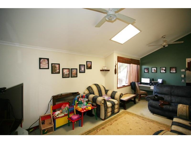 8 Froggitts Lane, Werribee VIC 3030