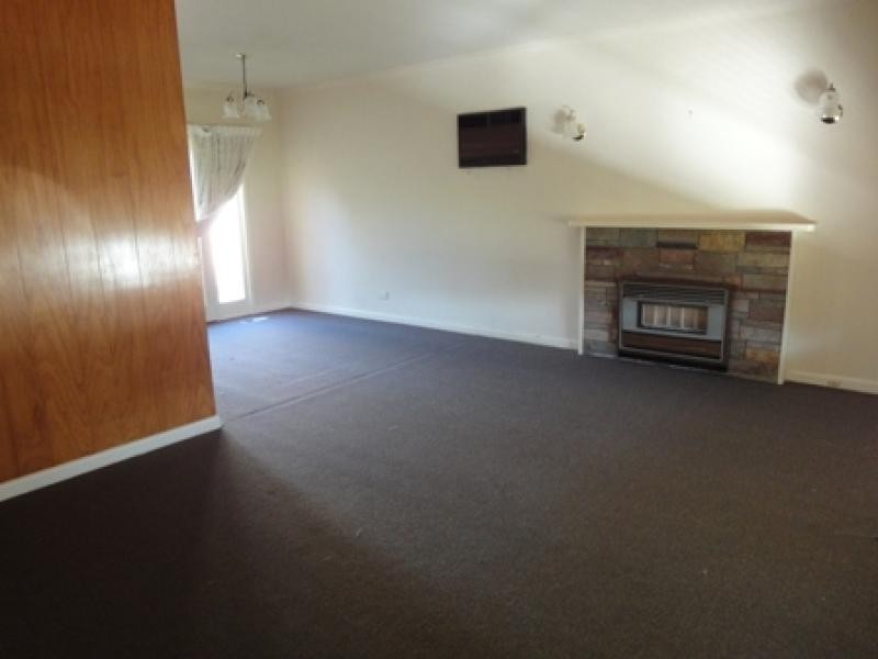 15 Queens Court, Werribee VIC 3030