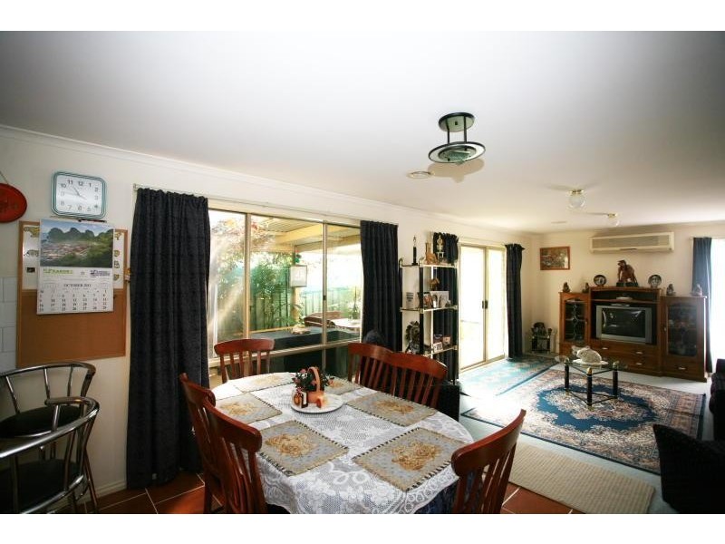 16 Charing Cross Place, Wyndham Vale VIC 3024