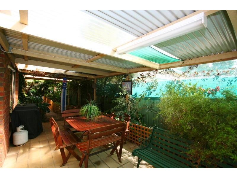 16 Charing Cross Place, Wyndham Vale VIC 3024