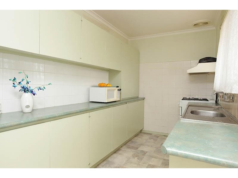 8 Thrush Court, Werribee VIC 3030