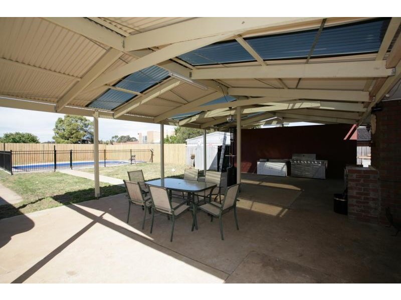 22 Norwood Court, Hoppers Crossing VIC 3029