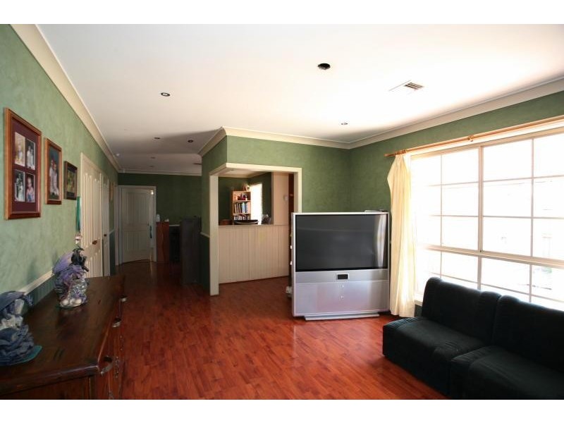 22 Norwood Court, Hoppers Crossing VIC 3029