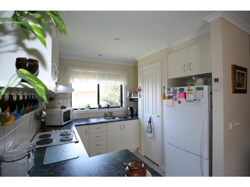 8 Freesia Court, Hoppers Crossing VIC 3029