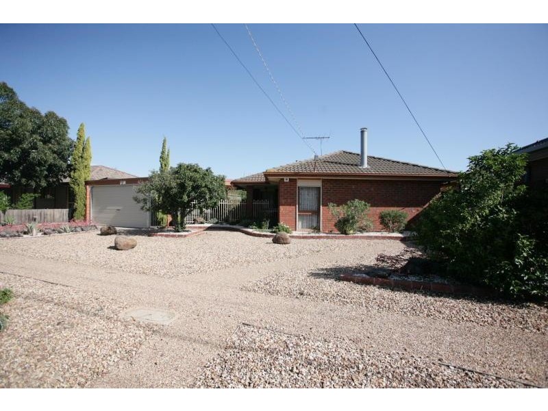 16 Hughes Street, Hoppers Crossing VIC 3029